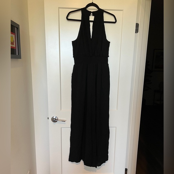 Anthropologie wide leg halter jumpsuit black crepe size L - Picture 4 of 4